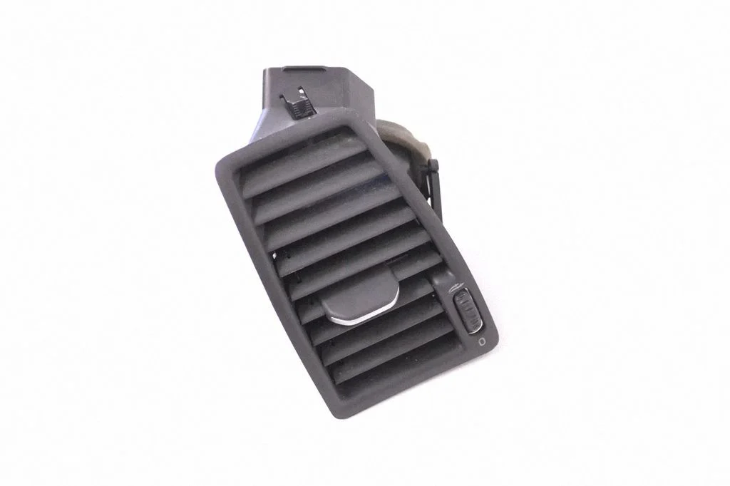 Dashboard air vent grill cover trim – Volvo XC90 (2007-2014)