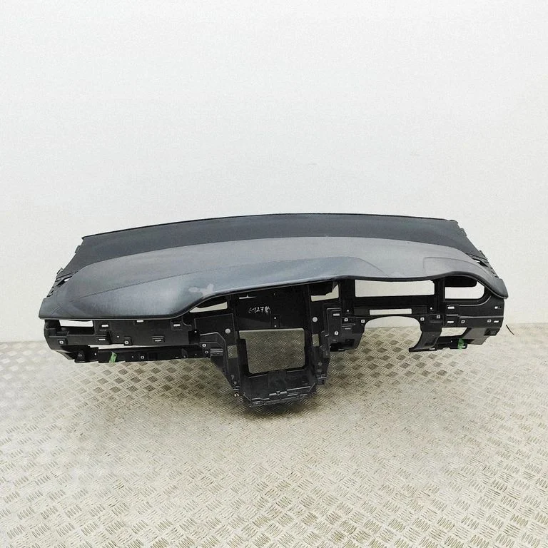 Armatuurlaud 102326400F