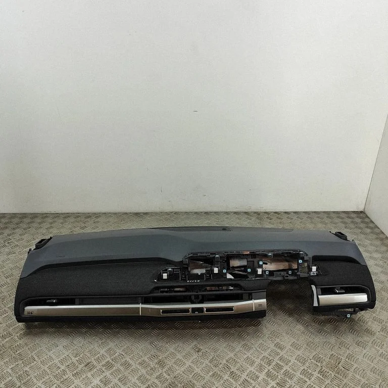 Panelis 97470EV900