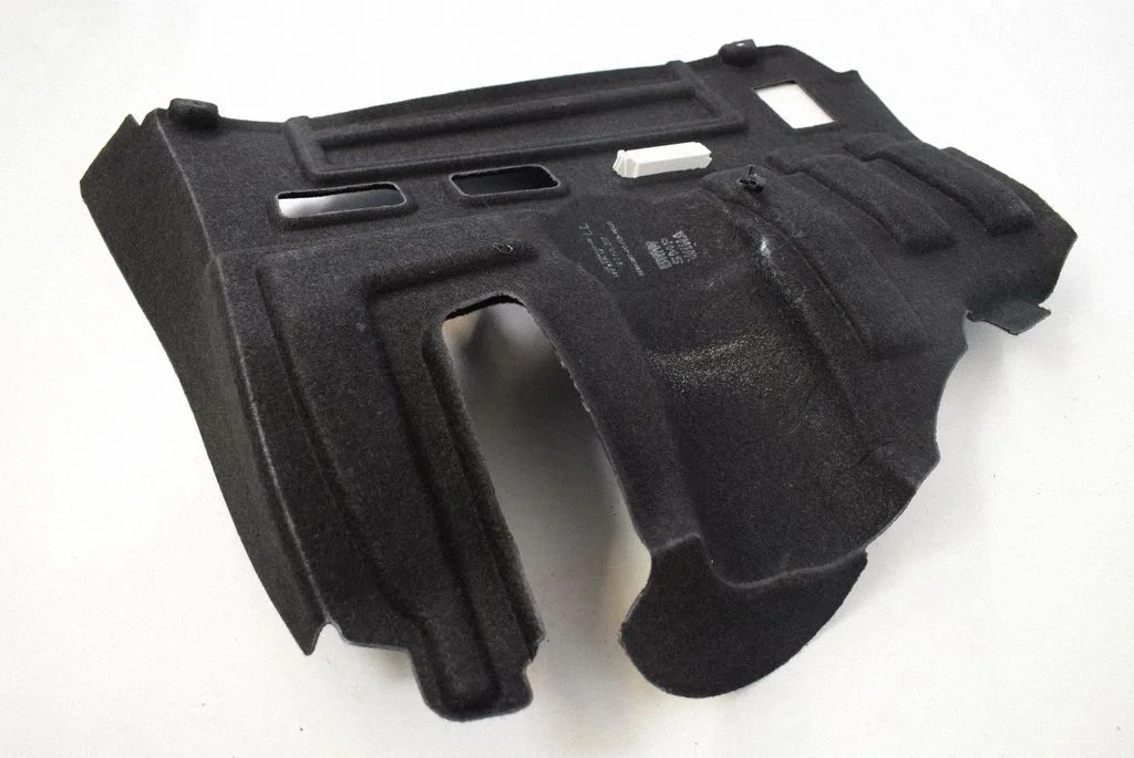 Armatuurlaua alumine viimistluspaneel 9284405 – BMW i8 (2014-)