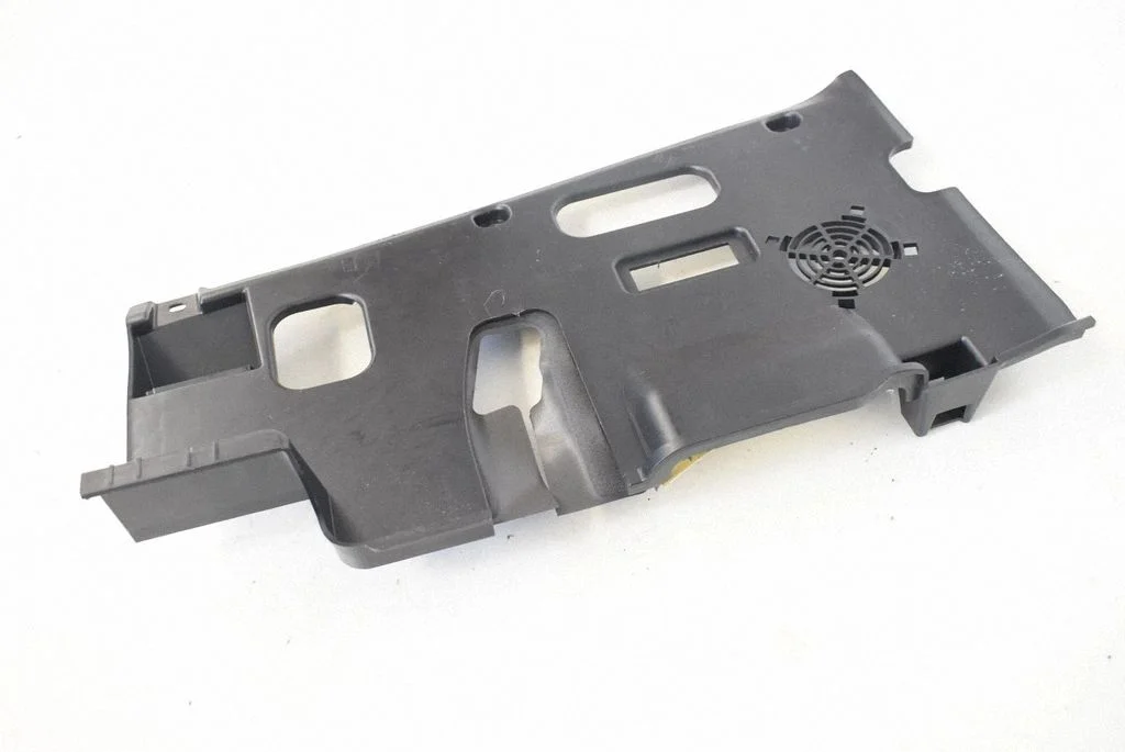Dashboard lower bottom trim panel – BMW X5 F15 (2013-2017)