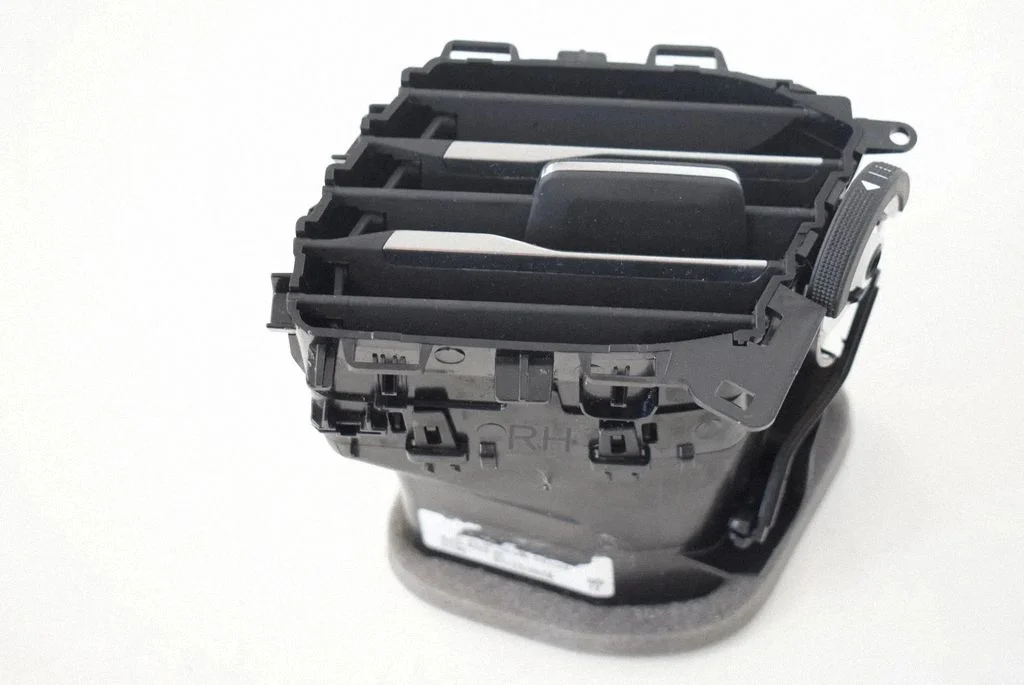 Kratka nawiewu szyby – Ford Focus (2018-)