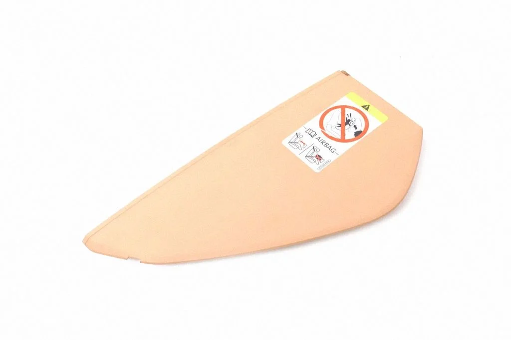 Dashboard side end trim – Porsche Macan (95B) (2014-2018)