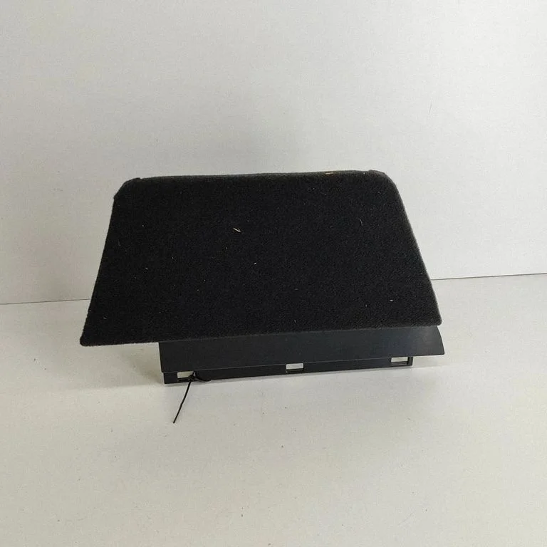 Sāna apdare (aizmugurējā) 5841748080