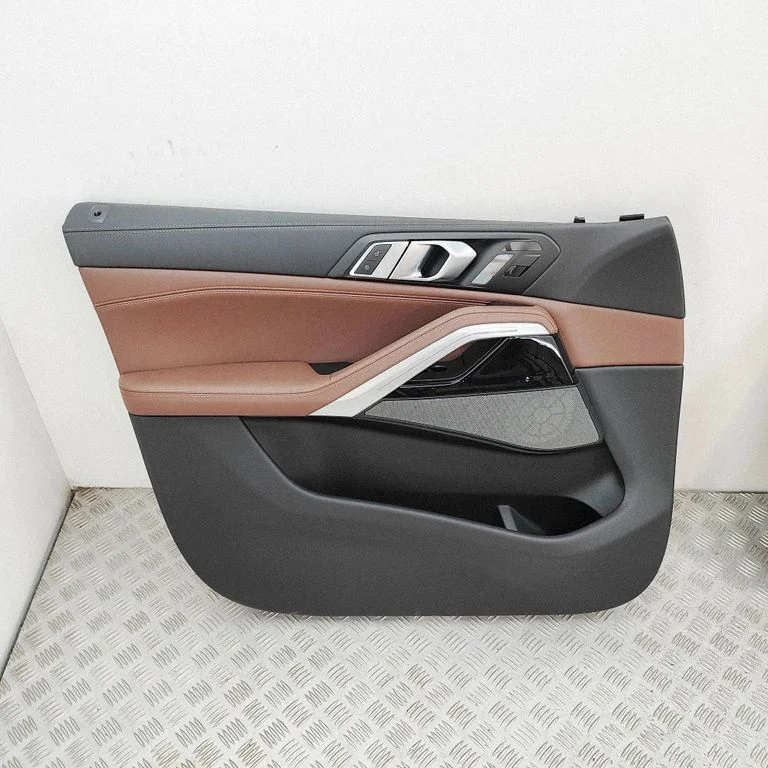 Eesmiste uste sisevooder – BMW X6 G06 (2019-)