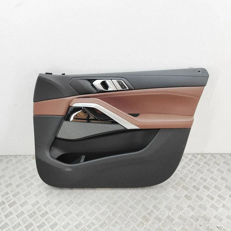 Eesmiste uste sisevooder – BMW X6 G06 (2019-)