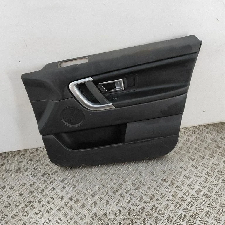 Boczek drzwi przednich FK7223942DA