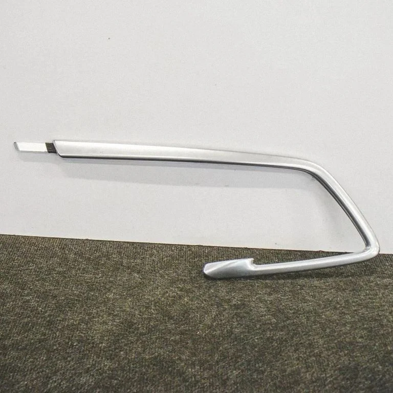 Front door card panel trim – Volvo XC60 (2009-2013)