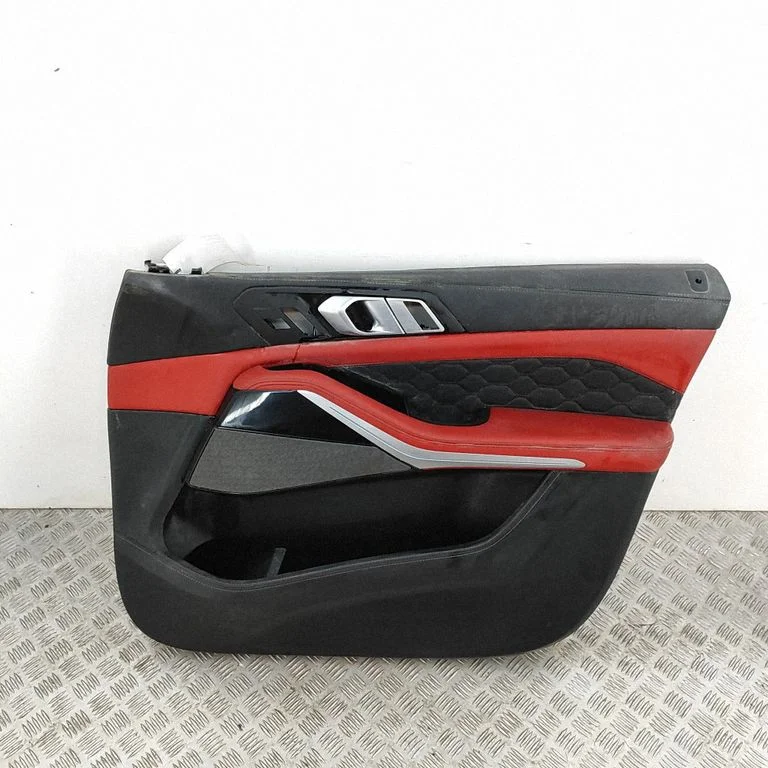 Front door card panel trim – BMW X5M G05 F95 (2019-)