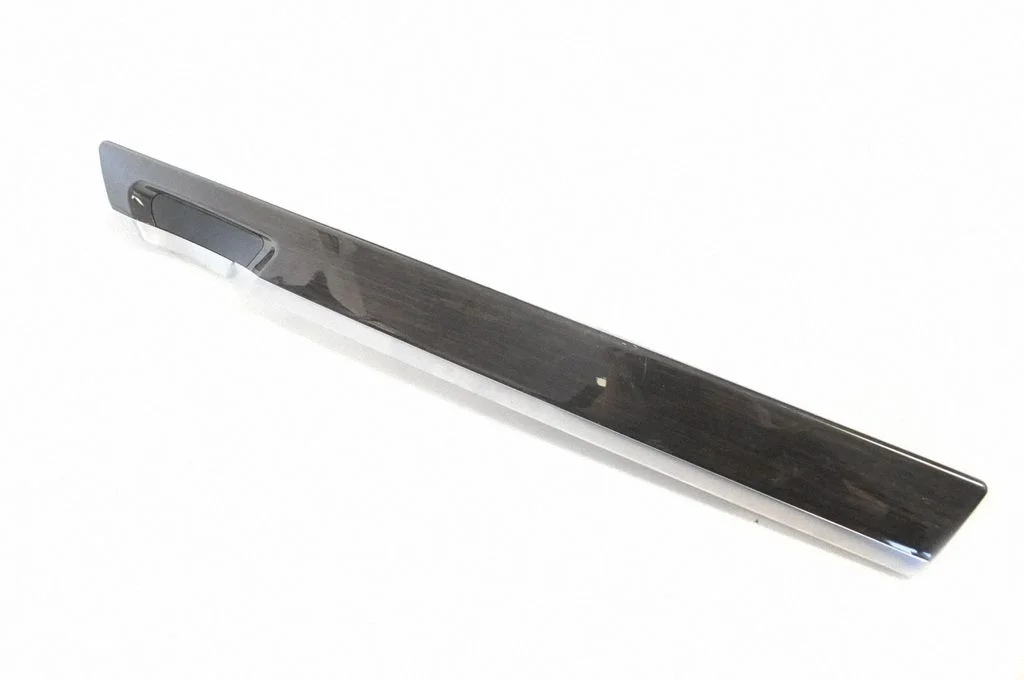 Front door card panel trim 9115534