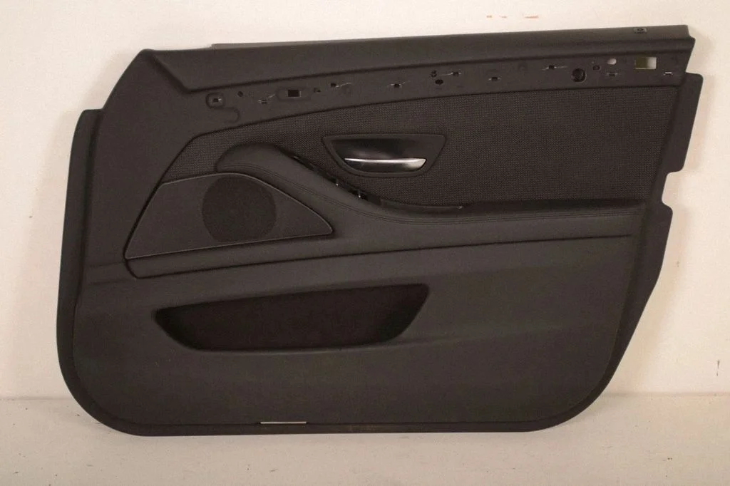 Front door card panel trim 1777774