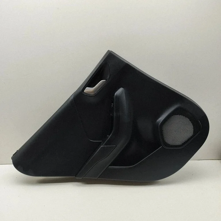 Aizmugurējo durvju apšuvums – Ford Puma (2019-)
