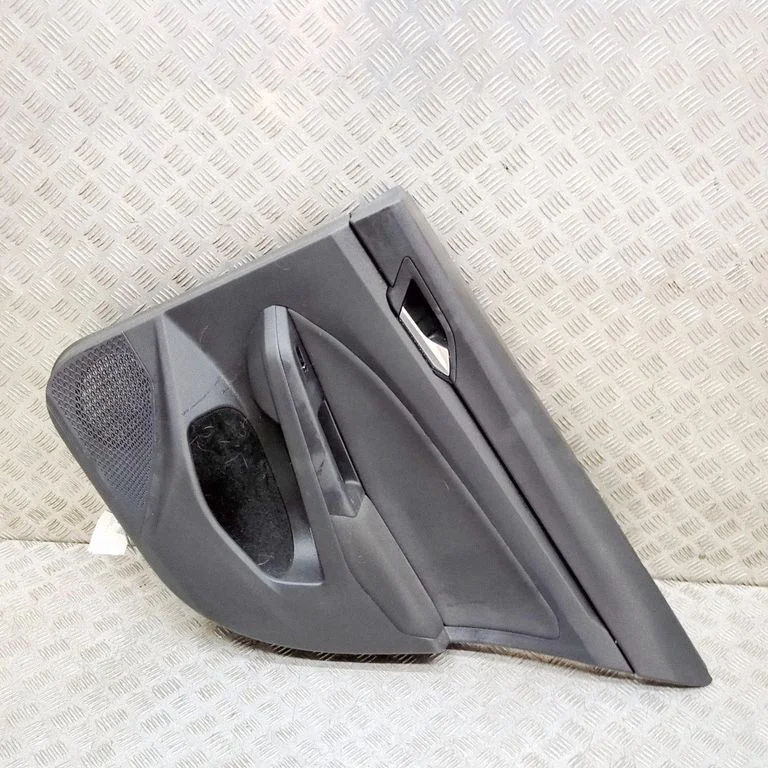 Rear door card panel trim 5H9868074