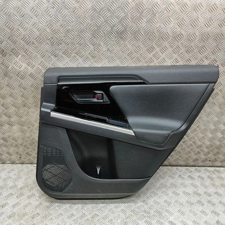 Rear door card panel trim 67613X7600