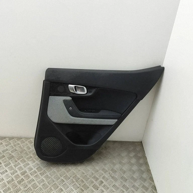 Rear door card panel trim 31693404
