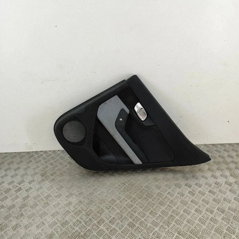 Aizmugurējo durvju apšuvums 31696436