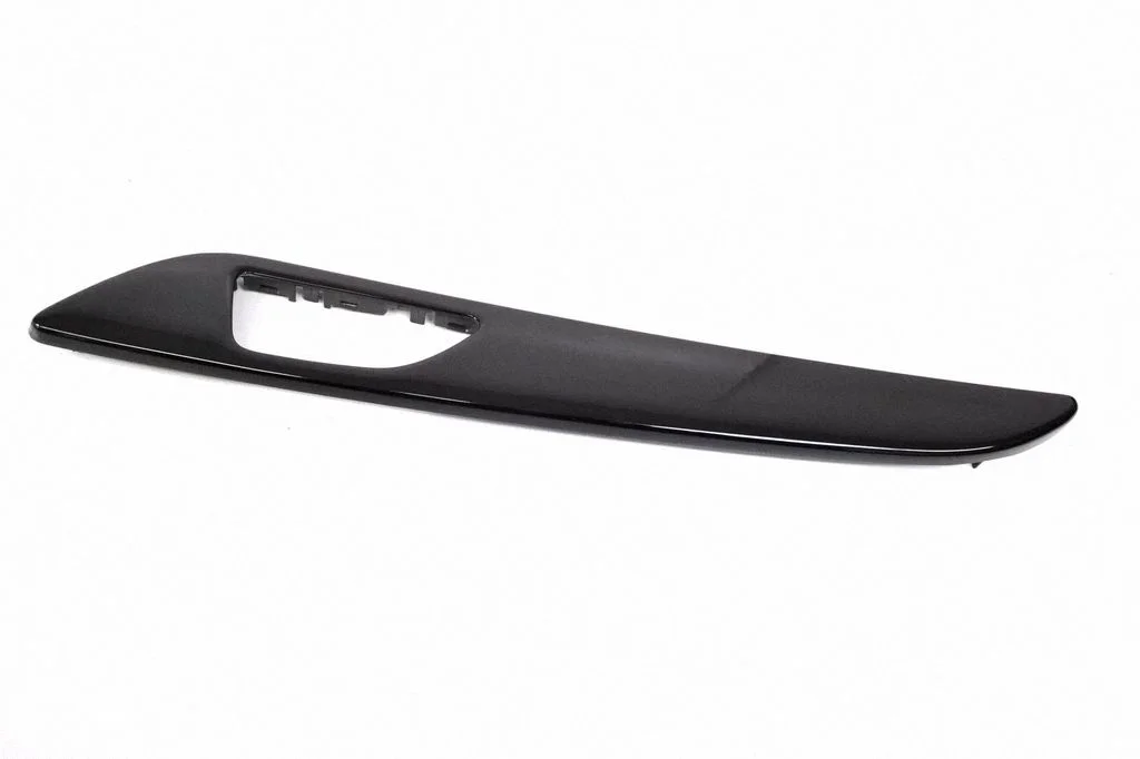 Tagumiste uste sisevooder – Mercedes-Benz ML-klass W166 (2012-2017)