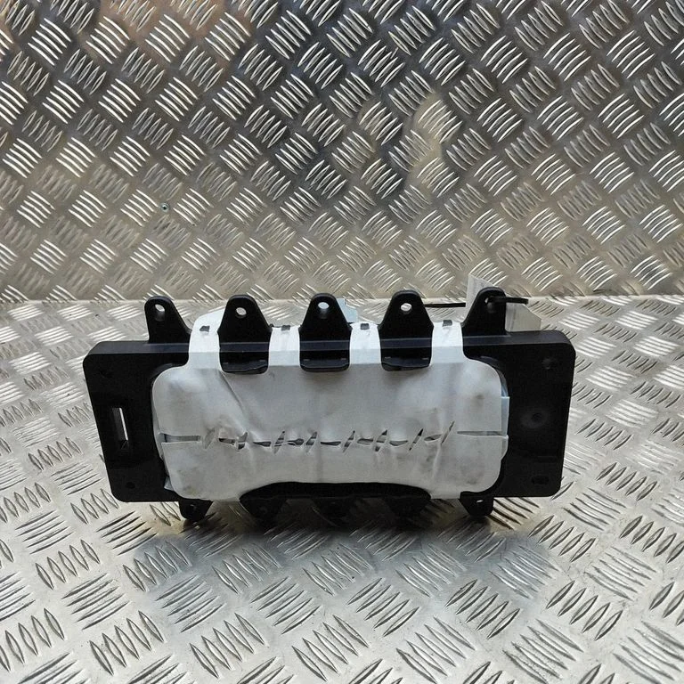 Passenger airbag A2478607302