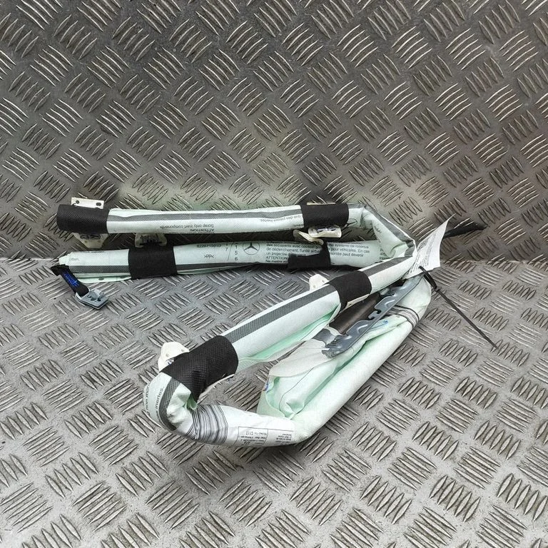 Jumta drošības spilvens (aizkars) – Mercedes-Benz CLA klase C117 X117 W117 (2013-2019)