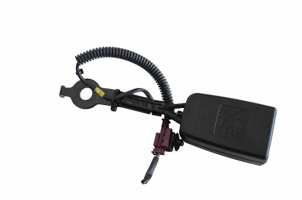 Rear seatbelt buckle – Mercedes-Benz S-Class C217 (2015-2020)