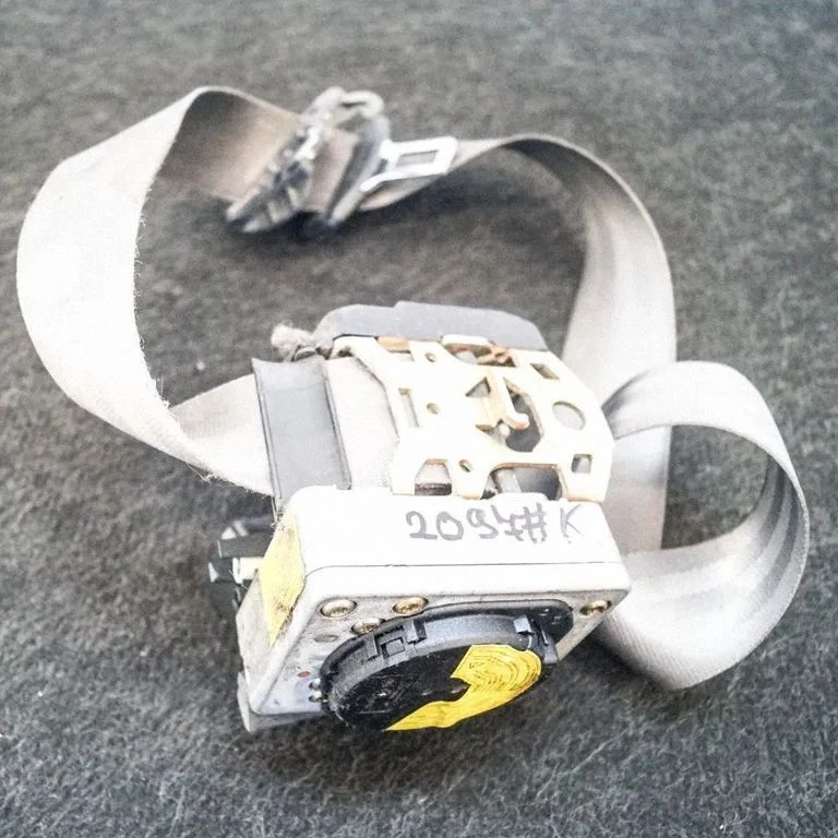 Priekšējā drošības josta 1M0857705A