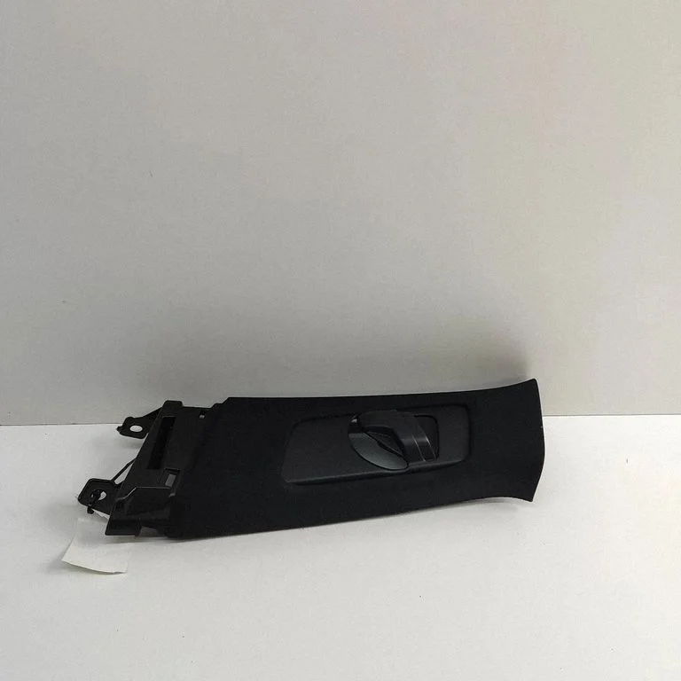 (B) pillar trim (bottom) 6242078010