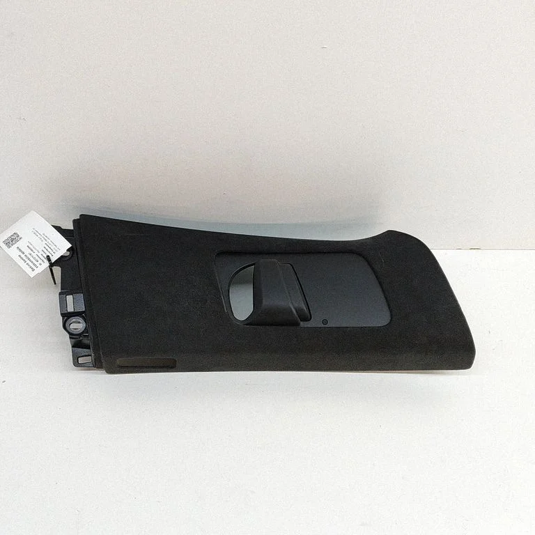 (B) pillar trim (top) 103595494D