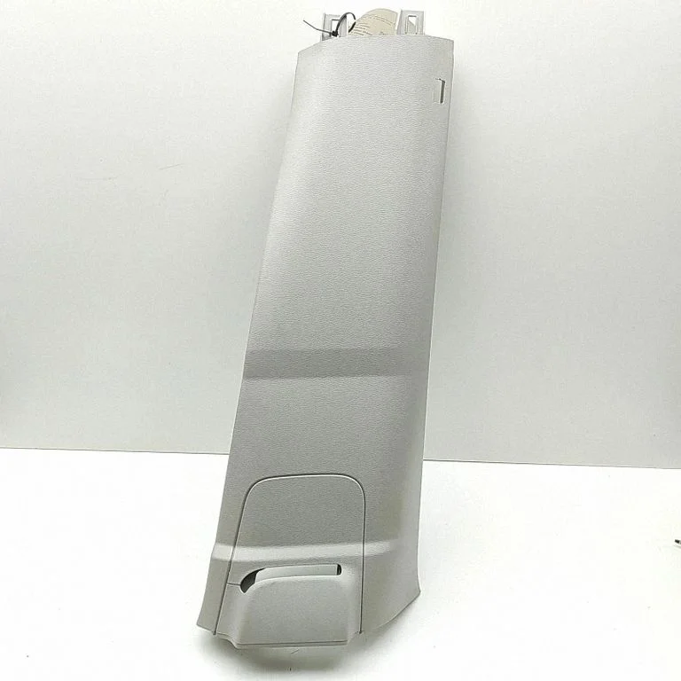 (B) pillar trim (top) 1T3867470