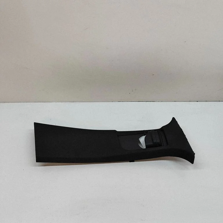 (B) pillar trim (top) A2536904400