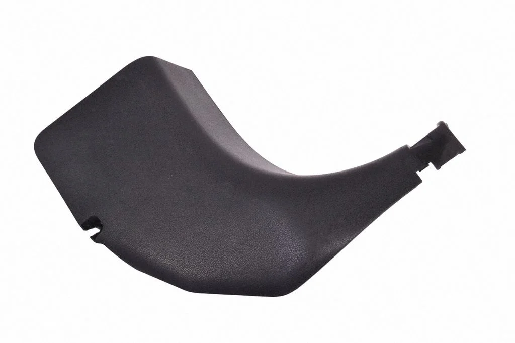Front sill trim cover 669001KB1A