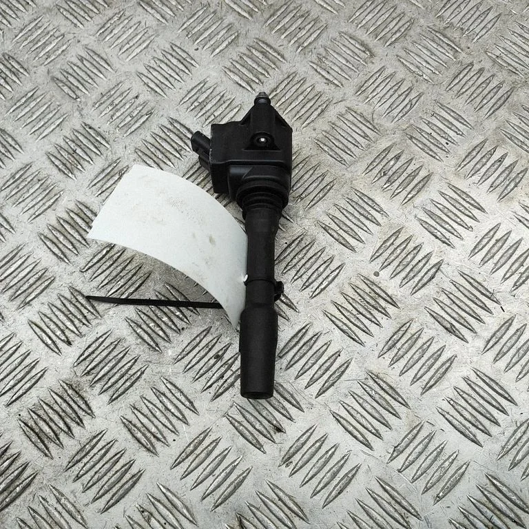 Augstsprieguma aizdedzes spole – BMW 3. sērija F30 F35 F31 (2012-2018)