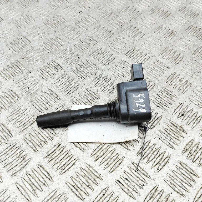High voltage ignition coil 079905110J
