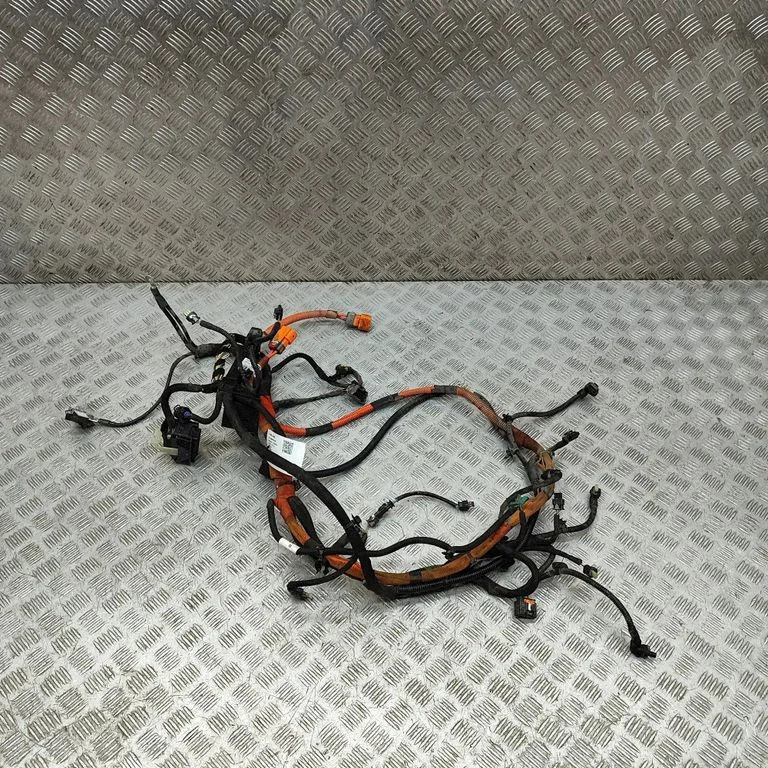 Motora vadu instalācija 9846864680