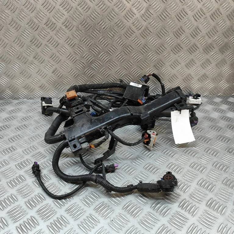 Motora vadu instalācija 91400HF010