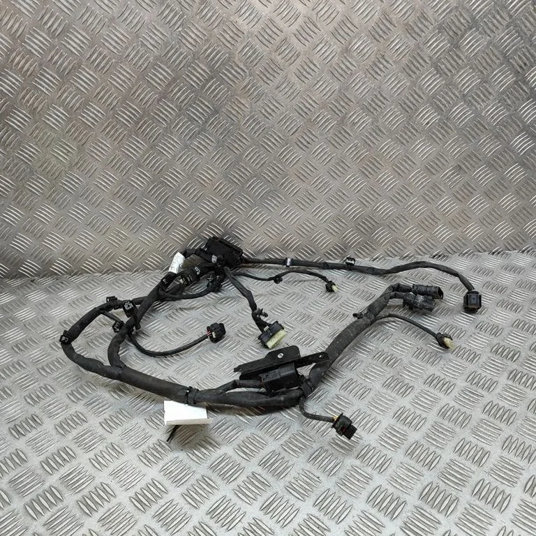 Engine installation wiring loom A2935403305