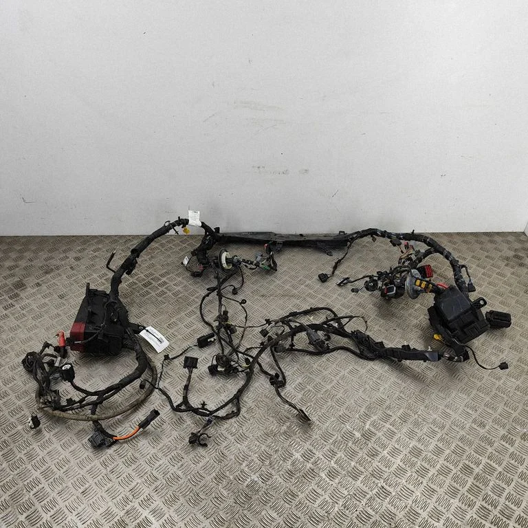 Motora vadu instalācija JX6314290LLA