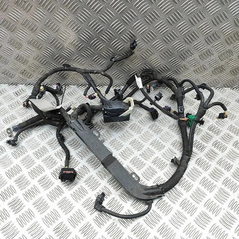 Motora vadu instalācija 9831778480