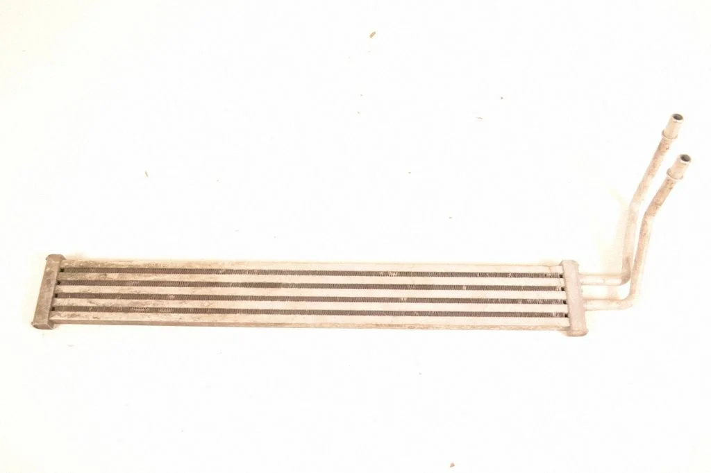 Power steering radiator – BMW 5 Series F10 F11 (2009-2016)