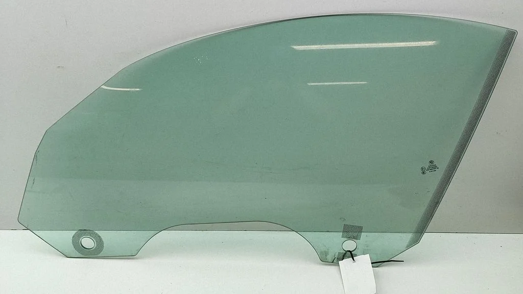 Front door window/glass (coupe) – BMW Z4 E89 (2009-2017)