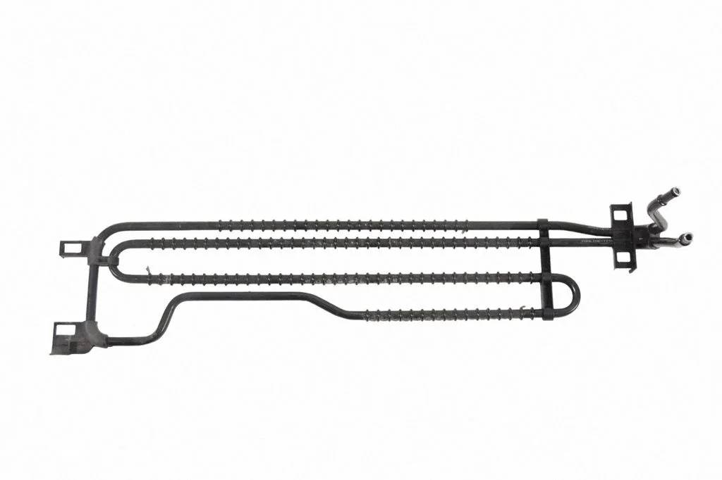 Roolivõimendi radiaator A1724603824
