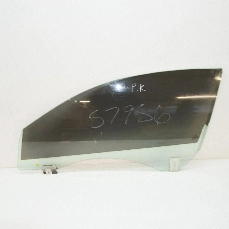 Front door window/glass (coupe) E000233