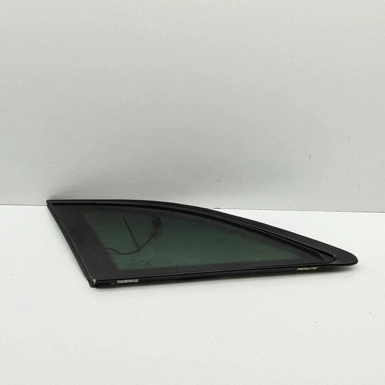 Rear side window 8W9845297