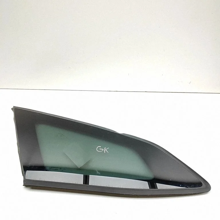 Rear side window 9837752480