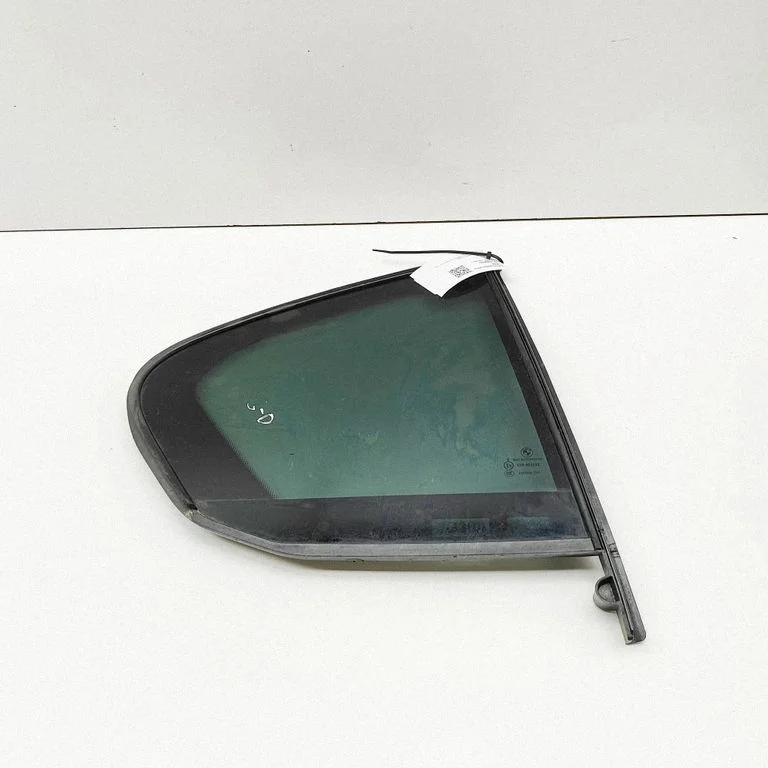 Rear side window 43R002092