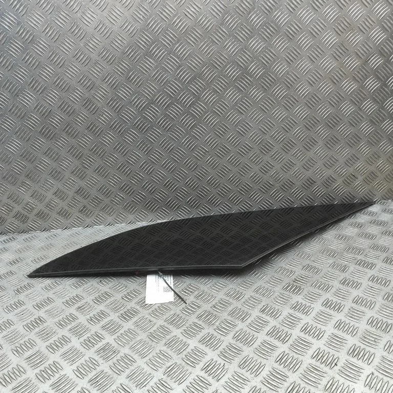 Rear side window A1676708700