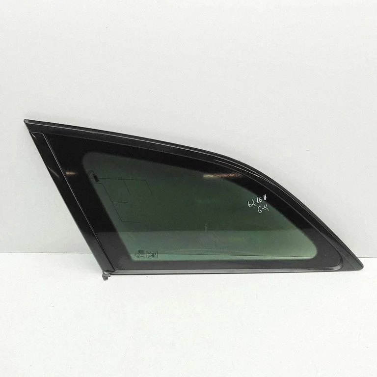 Rear side window 4G9845297D