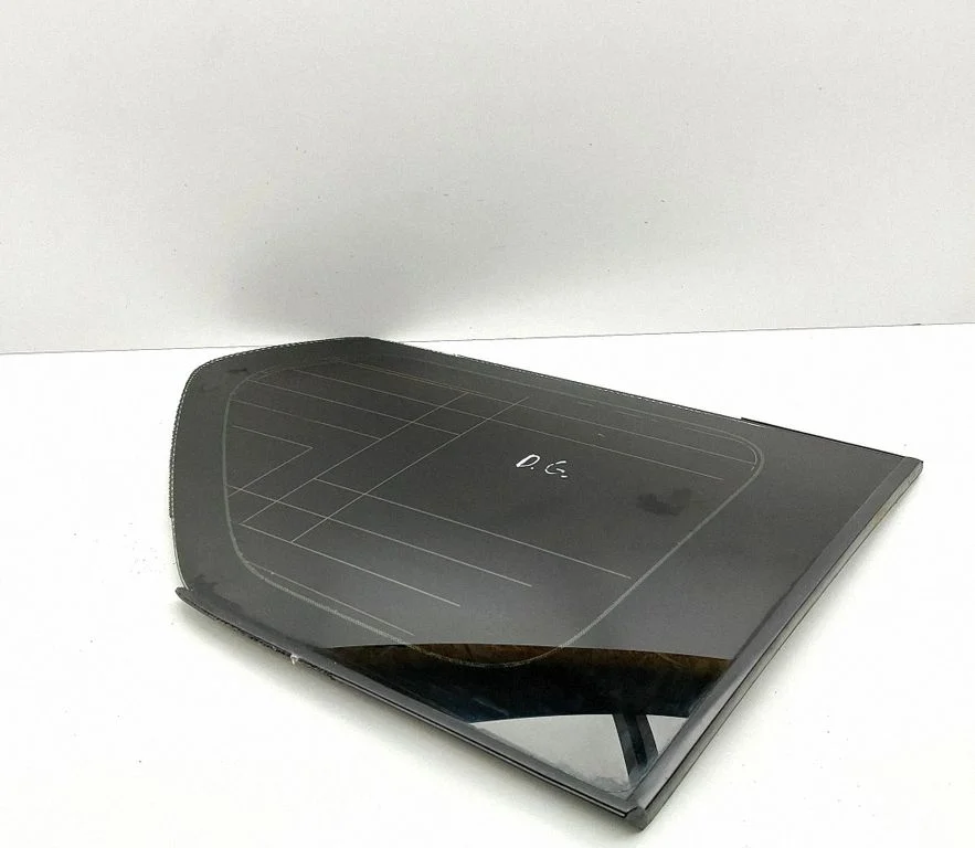 Rear side window – Toyota Land Cruiser (J200) (2008-)