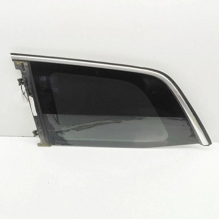 Rear side window A1666700349