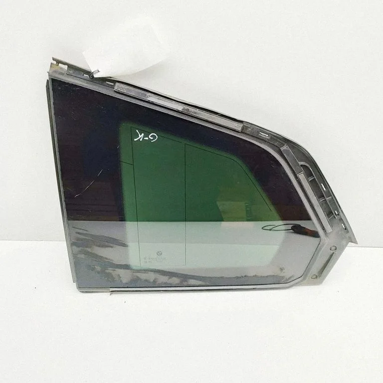 Tagumine kere külgklaas – BMW iX1 (2022-)