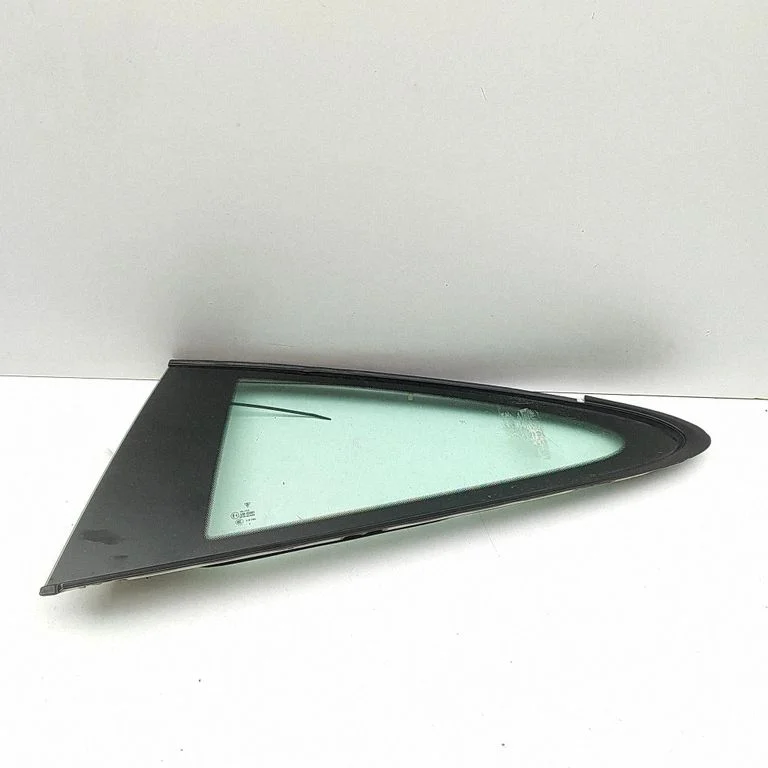 Tagumine kere külgklaas 99154311108